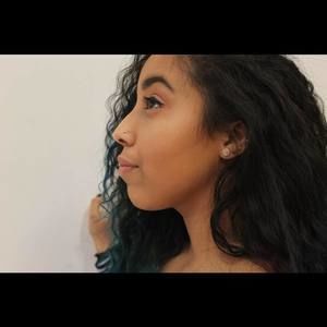 Meet your Posher, Elyce